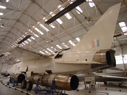 A port side rear section view of TSR-2 XR220.jpg (25 KB)